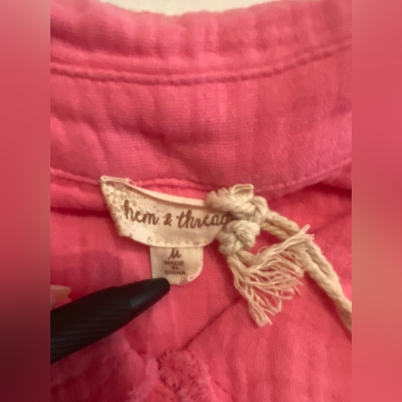 NEW HEM & THREAD Gauze Button Up Shirt Summer Heat Candy Pink Size Medium - Picture 5 of 7